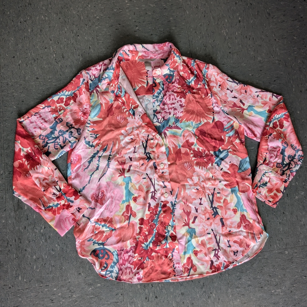 H&M Pink and Red Floral Button Down Long Sleeve Shirt Size Medium